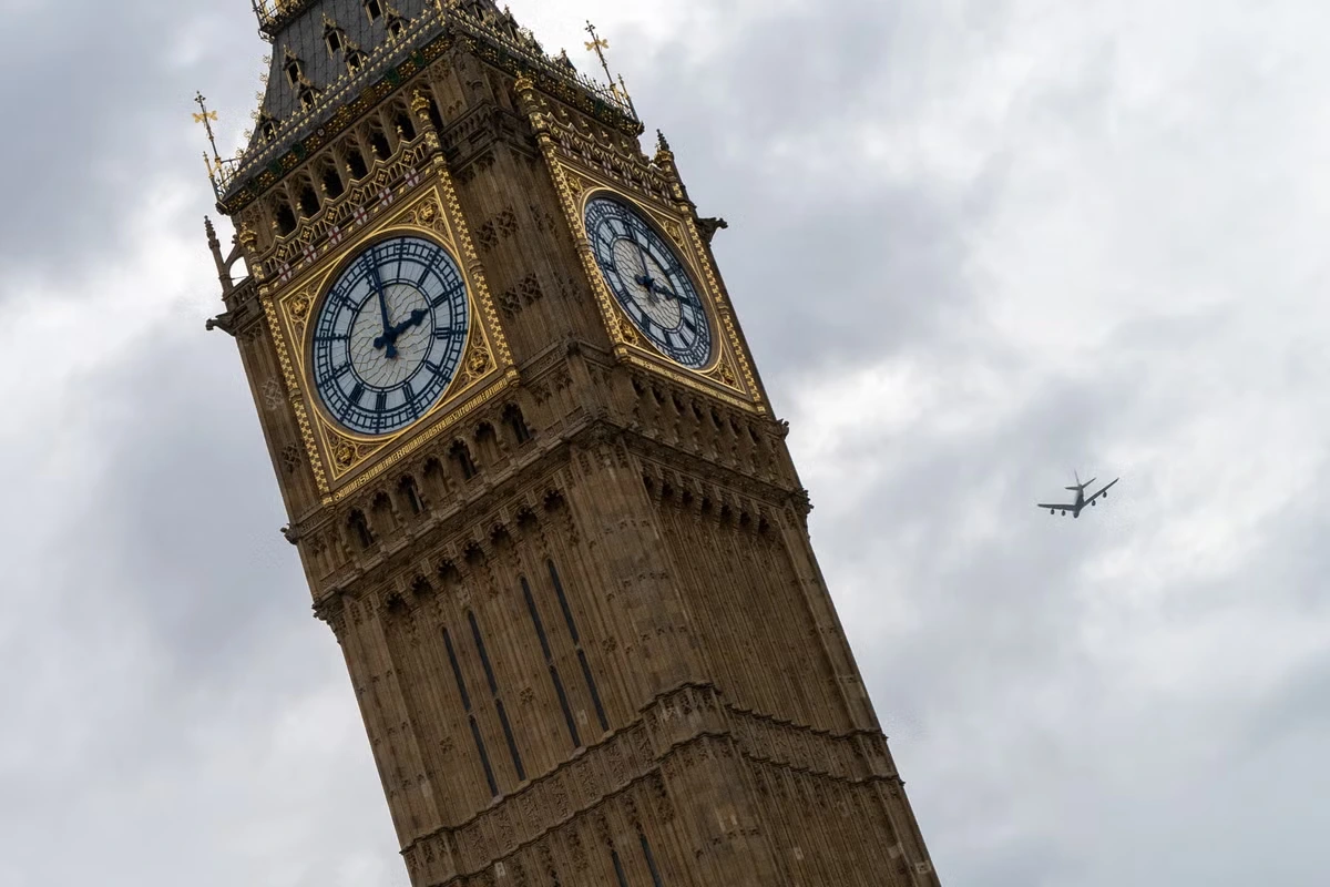 Boozy Westminster MPs are drinking so much they are having their stomachs pumped, report warns
