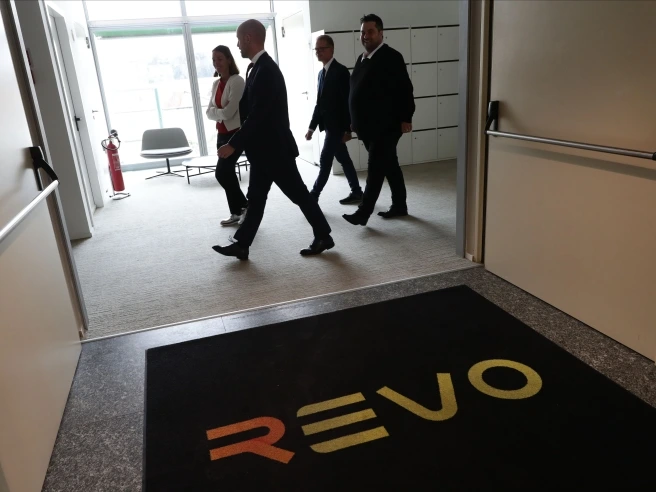 Revo Insurance punta il broker lussemburghese Eurocaution