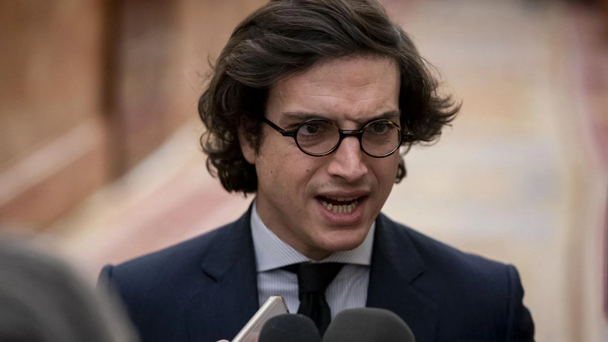 Un diputado de Compromís denuncia a Figaredo ante la Fiscalía del Supremo por llamar a “cazar a los inmigrantes” de Ceuta