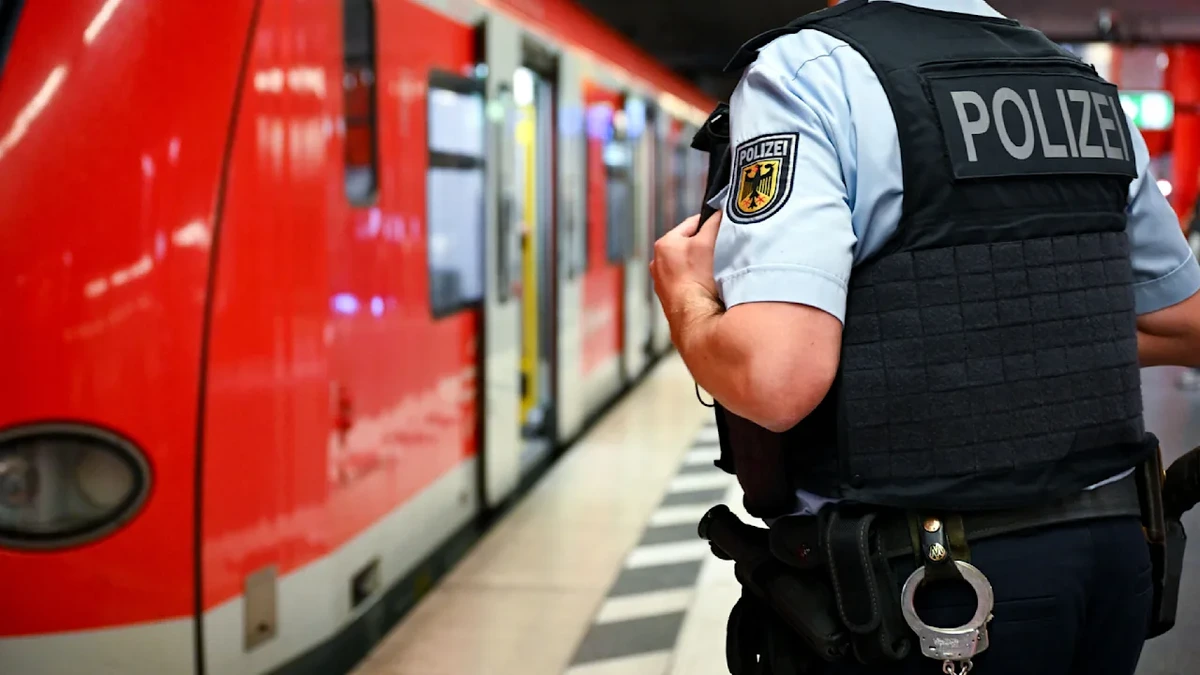 Mannheim: Mutter macht Raucherpause,  ihre Kinder fahren allein ICE