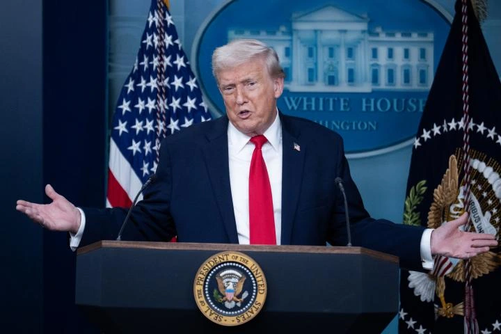 Trump anuncia un acuerdo con Dinamarca para asumir el "control permanente" de la seguridad de Groenlandia