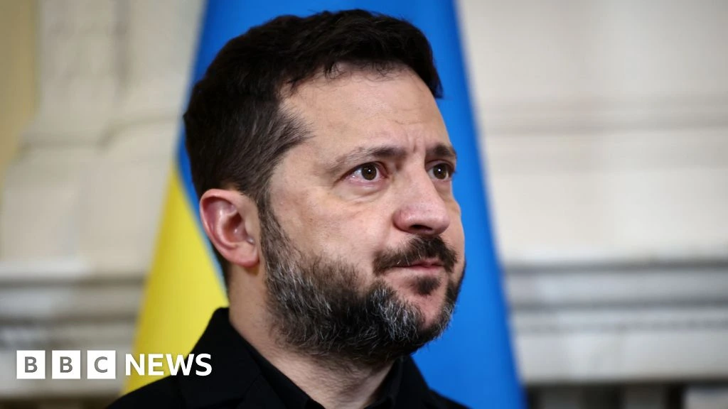 Ukraine to restart strikes on Russian oil refineries, Zelensky says