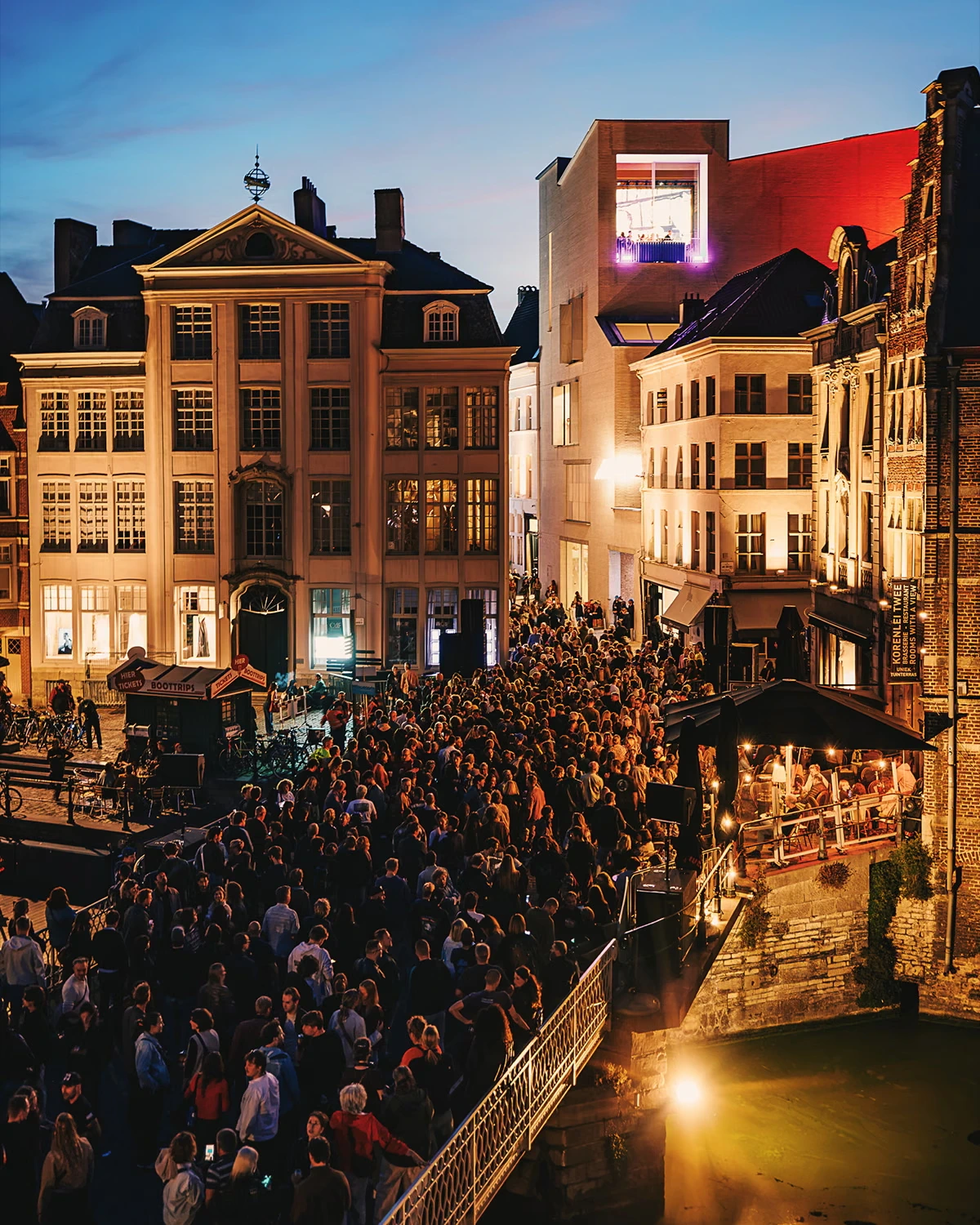 The CO2-absorbing building made of old sinks, windscreens and toilets: Ghent’s £17m design museum is a green marvel