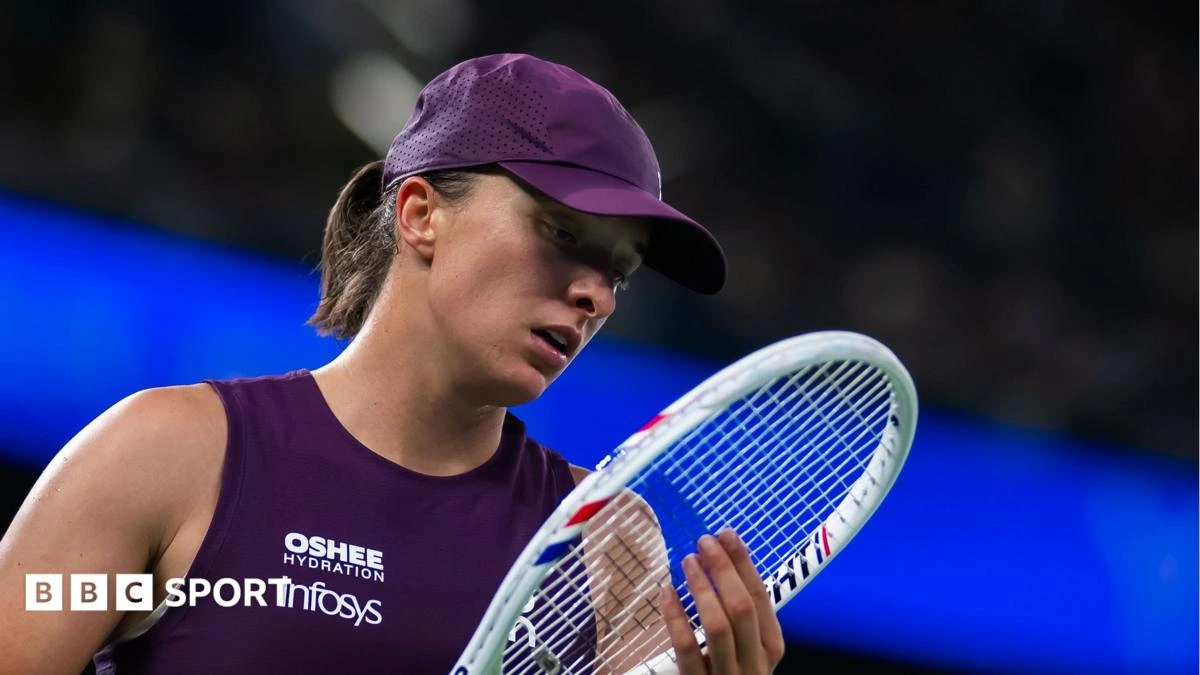 Swiatek ends 'most demanding' season of career