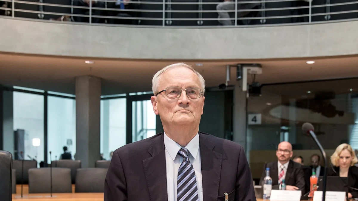 August Hanning: Ex-BND-Chef schrieb seinem Nachfolger einen Wut-Brief