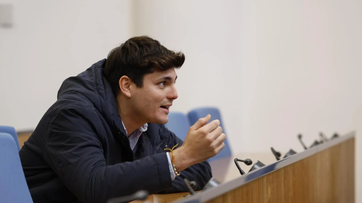 La Justicia imputa a Vito Quiles por coacciones a Begoña Gómez tras el hostigamiento en un restaurante