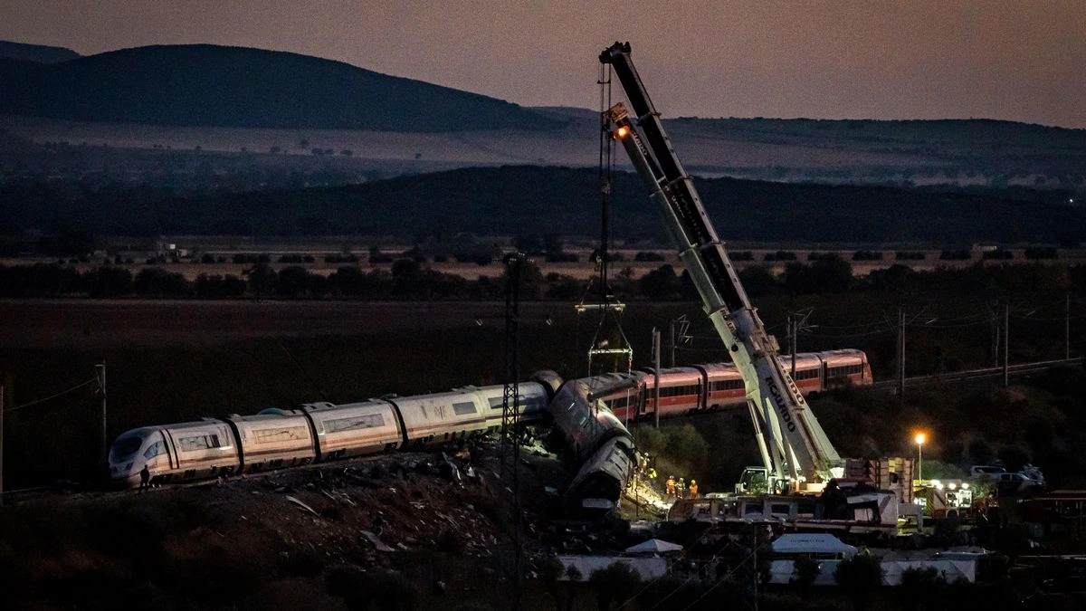 El primer informe sobre el accidente de Urda estima que la colisión del AVE con el Iryo se produjo a “entre 160 y 200 km/h”