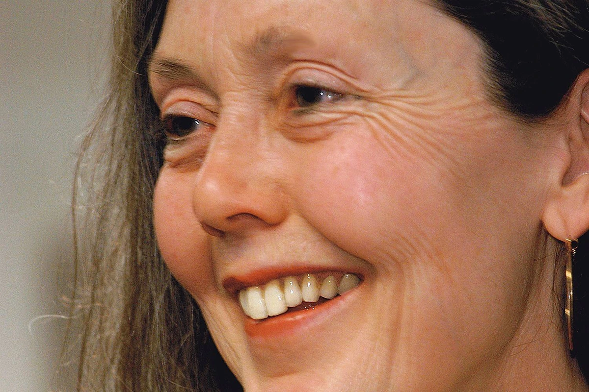 Nobel de Literatura para la poeta canadiense Anne Carson